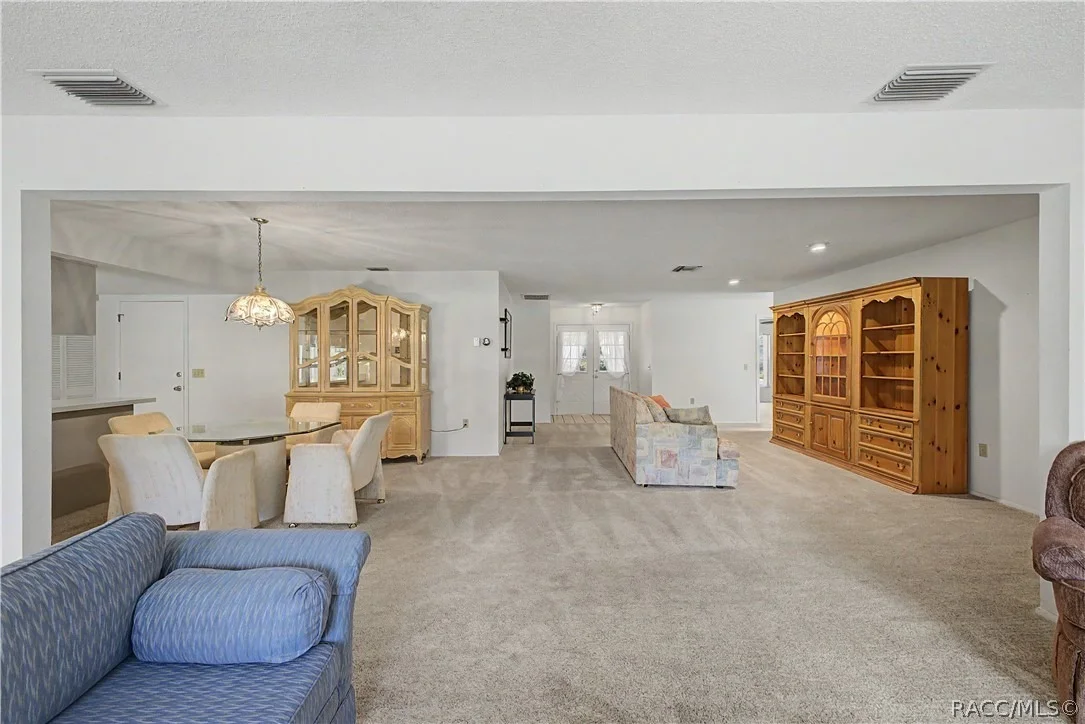 Photo of 7088 Crown Oaks Drive