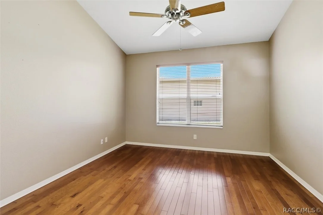 Photo of 1683 N Shadowview Path