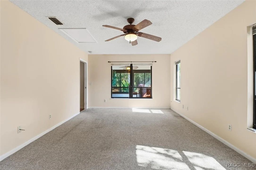 Photo of 98 Sycamore Circle