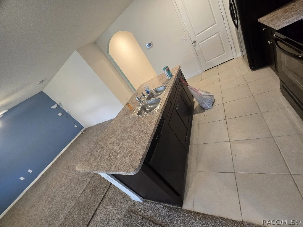 Photo of 559 W Runyon Loop
