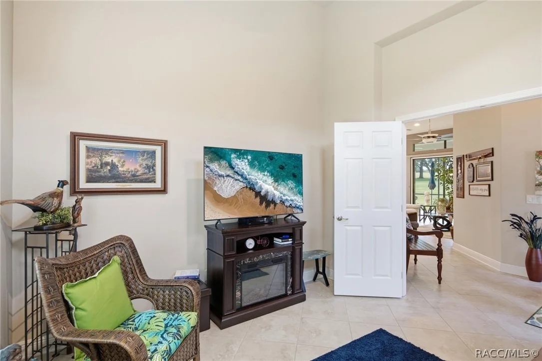 Photo of 1540 W Caroline Path