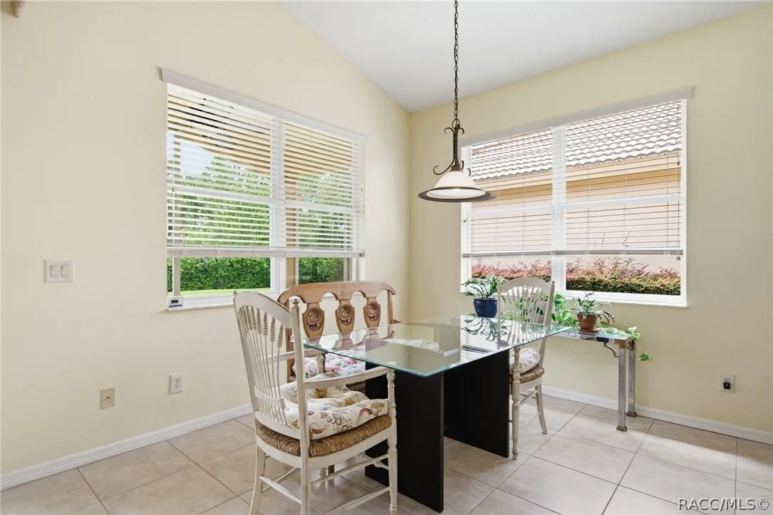 Photo of 1720 W Laurel Glen Path