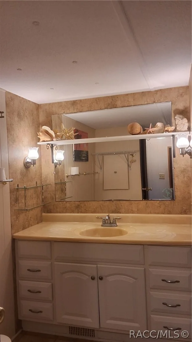 Photo of 2488 Park Point
