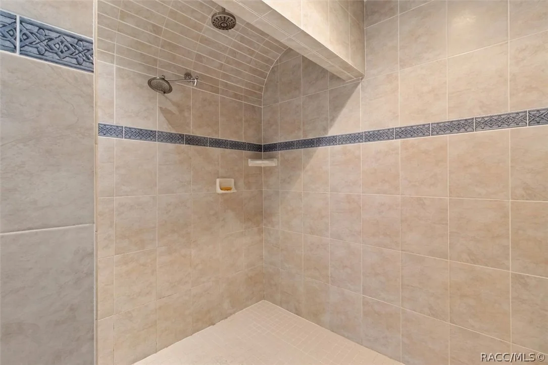 Photo of 2257 N Hickory Glen Point
