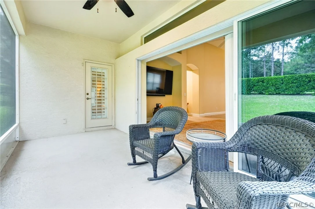 Photo of 842 W Silver Meadow Loop