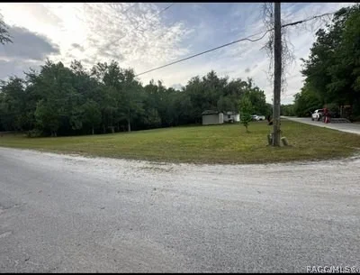 Photo of 220 N Staff Point