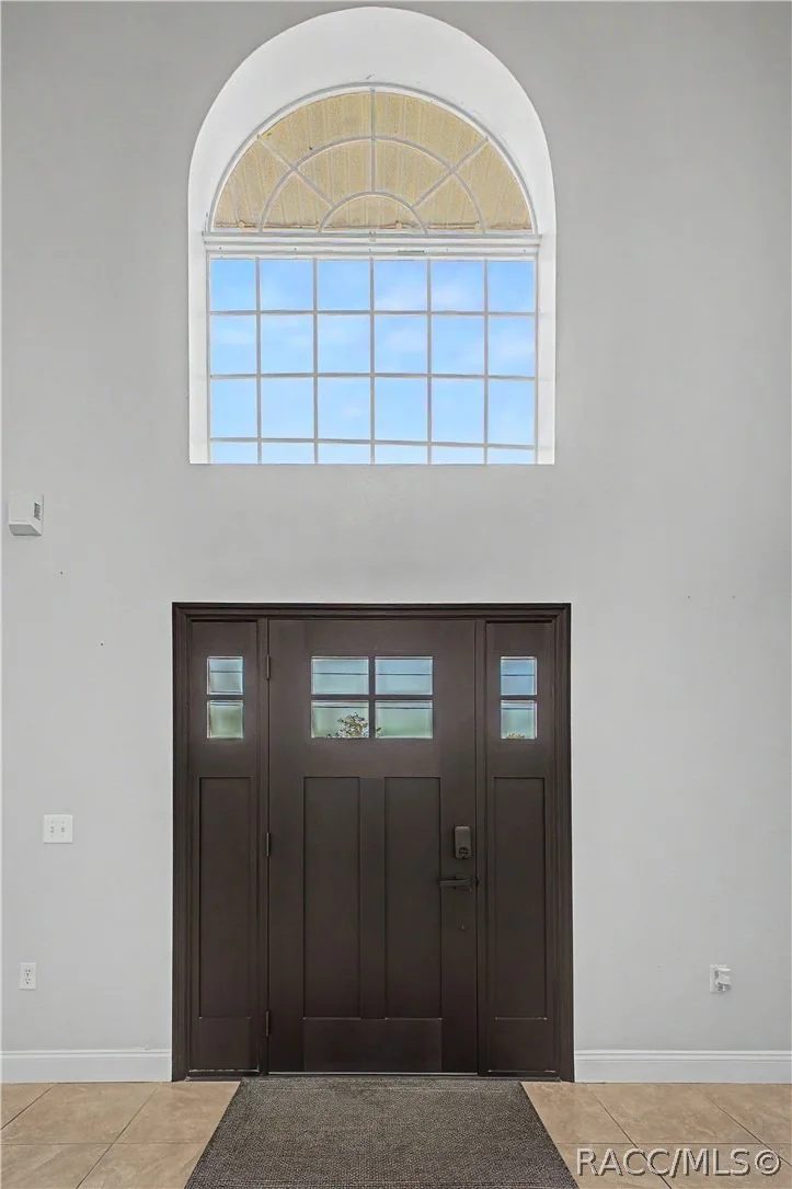 Photo of 1382 Larkin Road