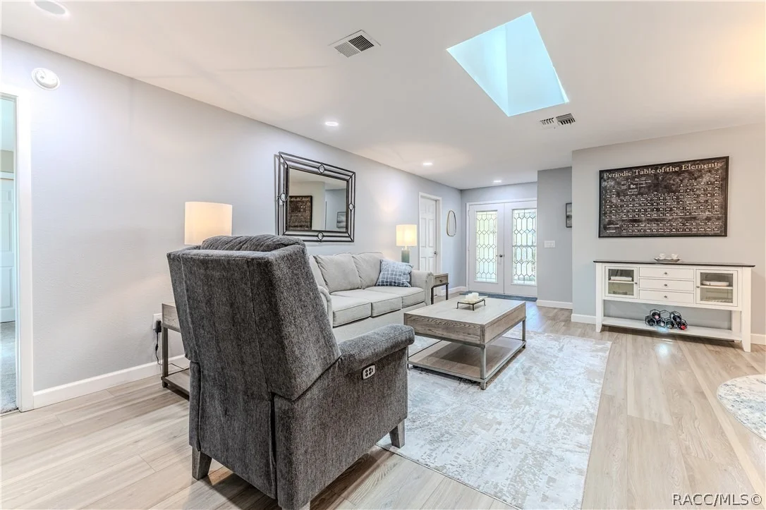 Photo of 6428 Plantation Road