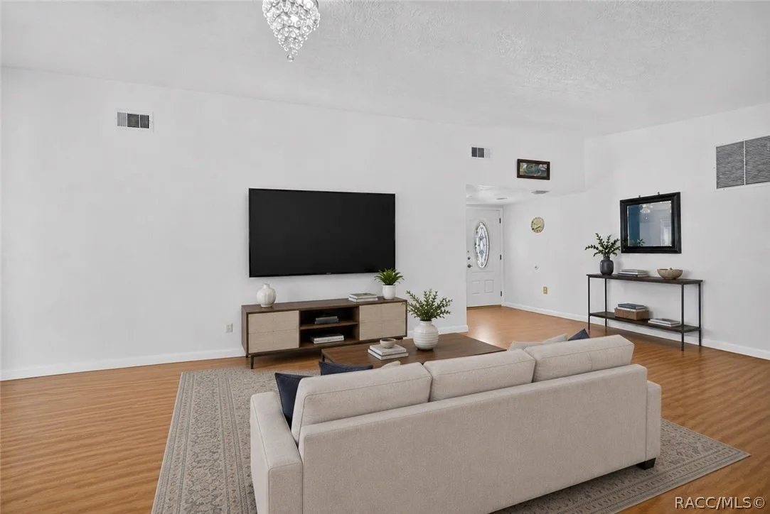 Photo of 5579 W Pine Circle