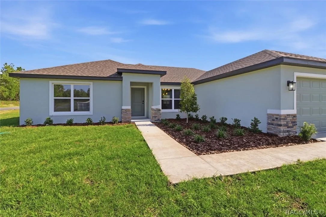 Photo of 2389 W Pinegrove Drive