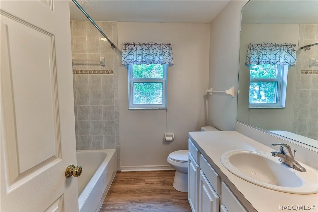 Photo of 5 GERANIUM Drive