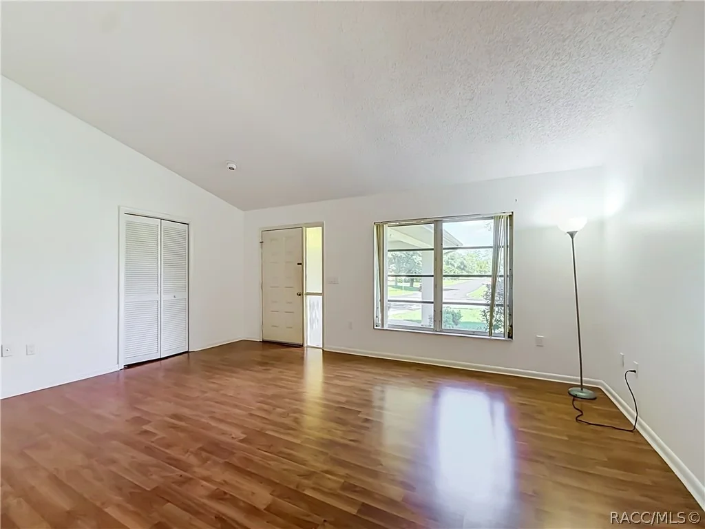 Photo of 255 Pine Street