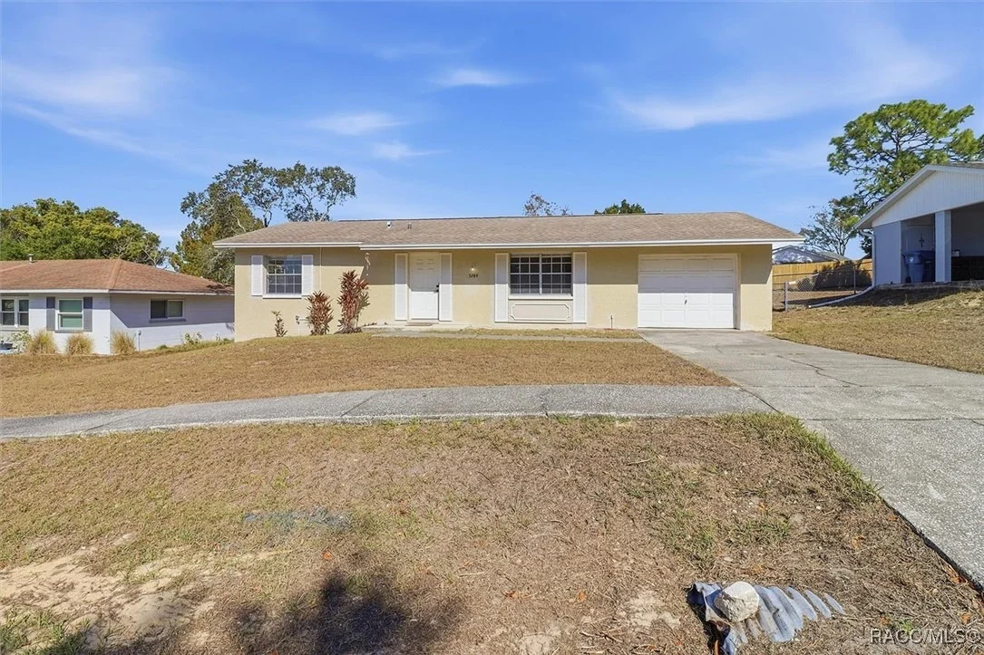 Photo of 5284 Springwood Road