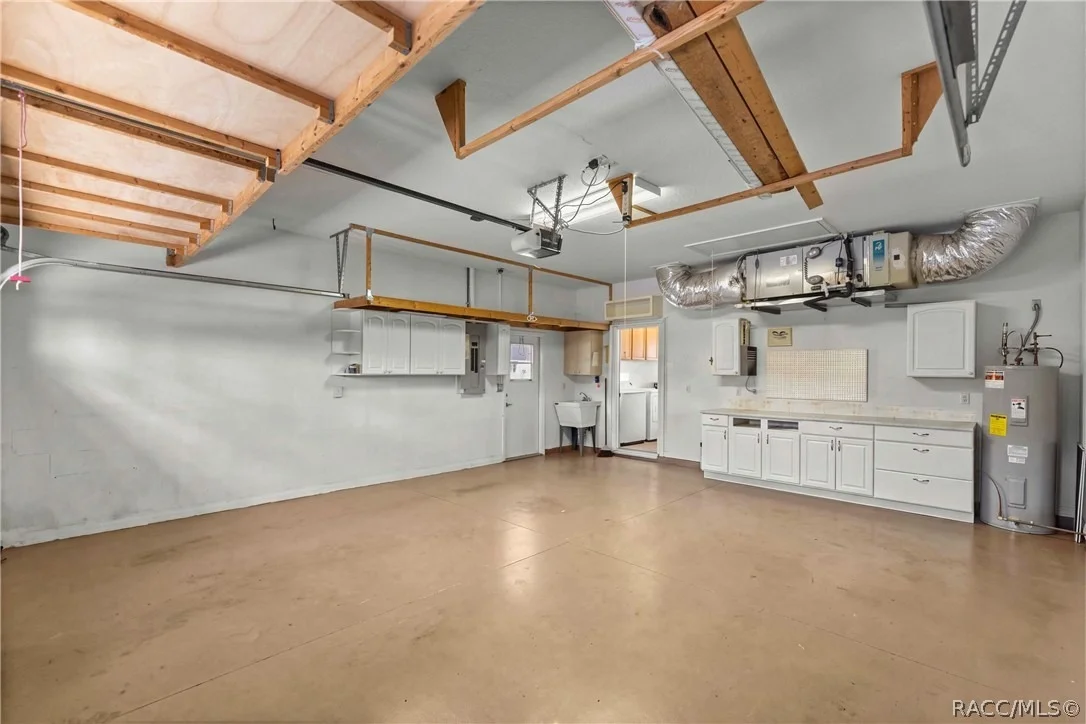 Photo of 105 W Doerr Path