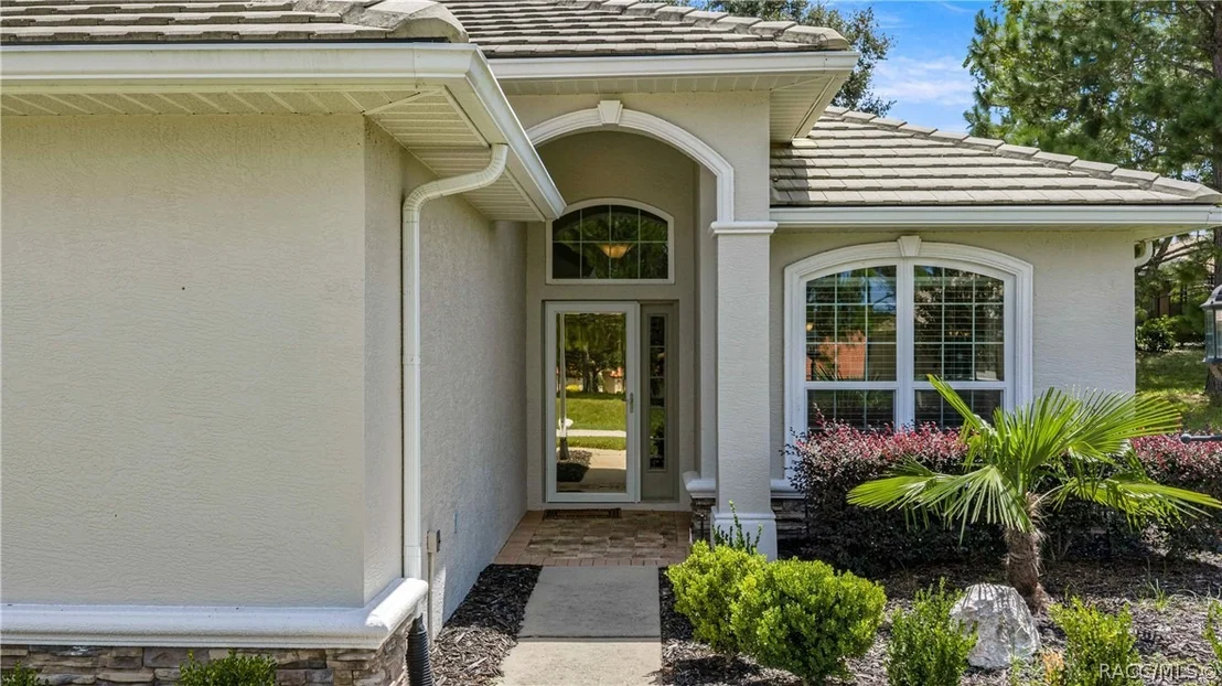 Photo of 984 W Skyview Crossing Drive