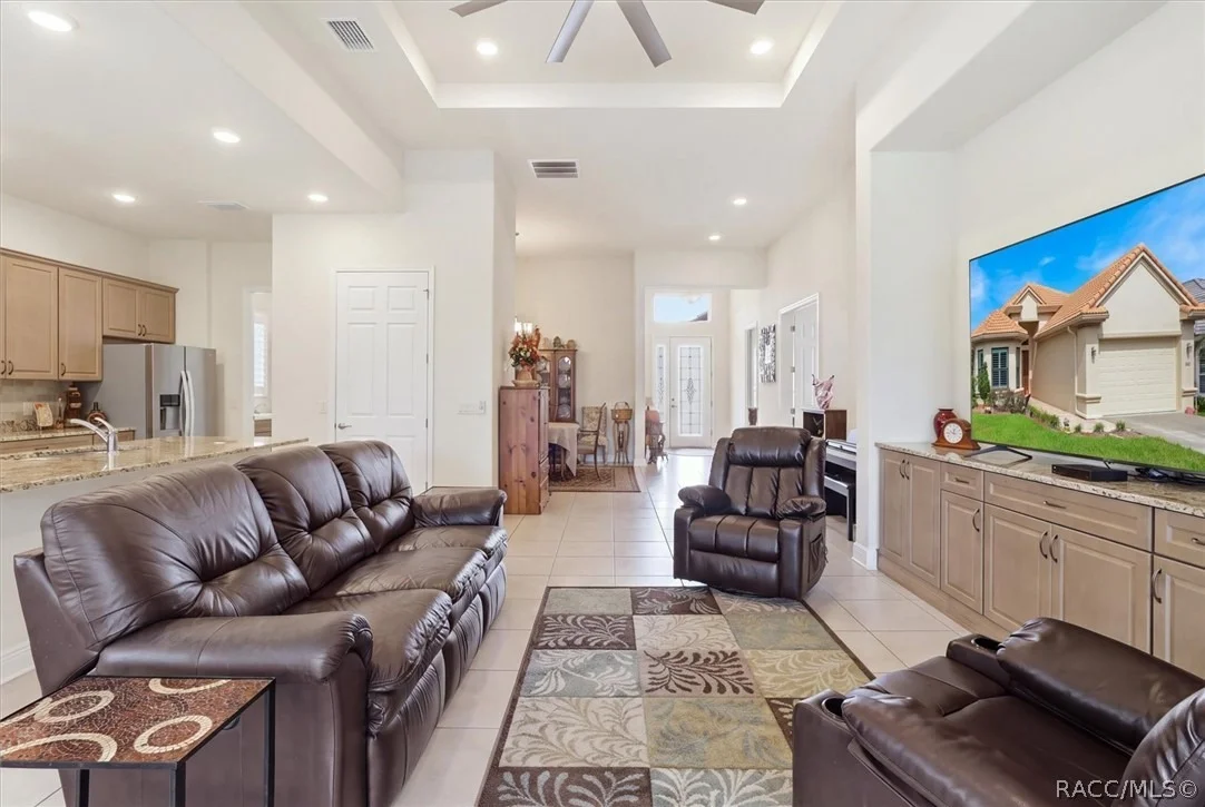 Photo of 1800 N Rose Hue Path