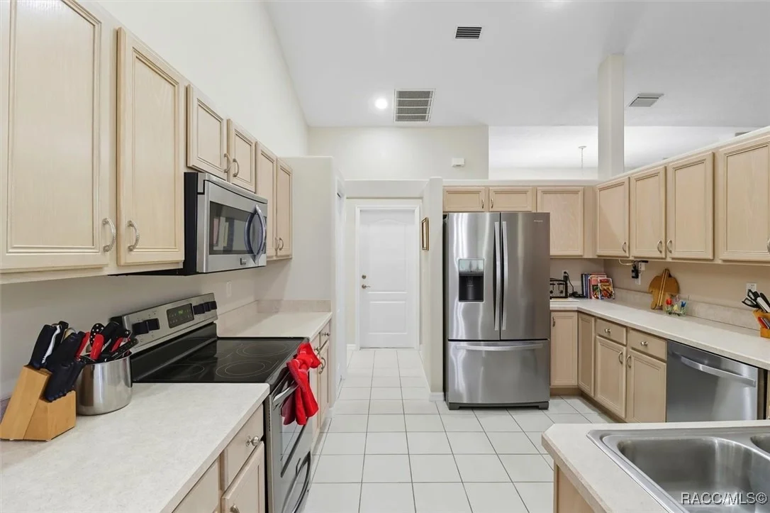 Photo of 6337 N Whispering Oak Loop
