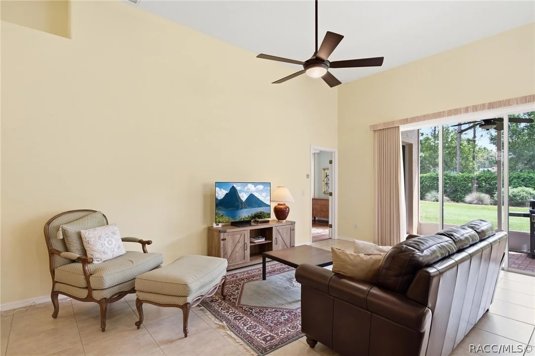 Photo of 1720 W Laurel Glen Path