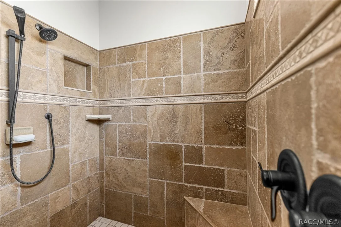 Photo of 1815 W Herick Court