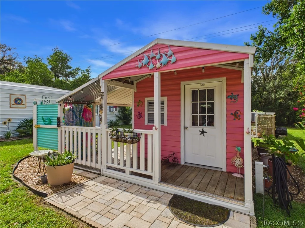 Photo of 7410 W 7 Rivers Drive