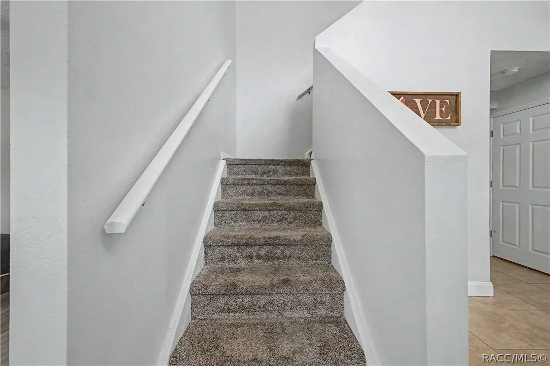 Photo of 1382 Larkin Road