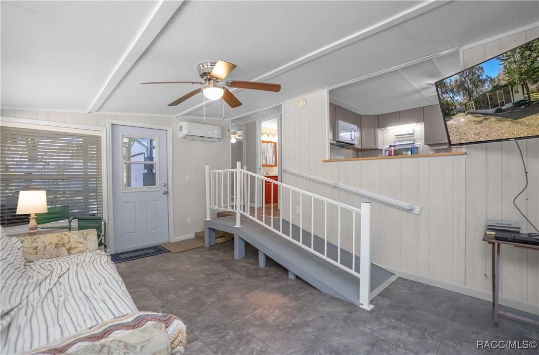Photo of 2373 Cr 401