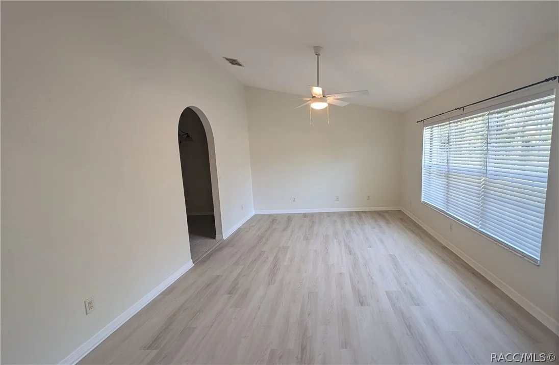 Photo of 4023 N Eagle Nest Point