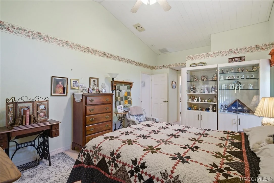 Photo of 25 N Aspen Point