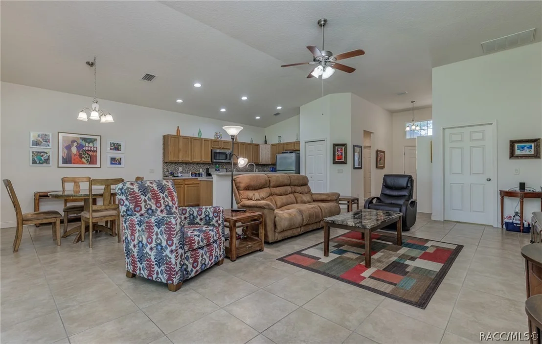 Photo of 1557 W Caroline Path