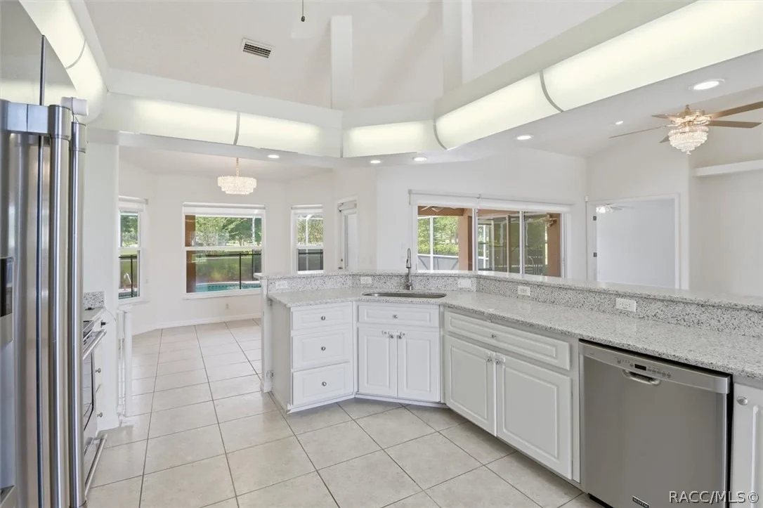 Photo of 234 E Eureka Court