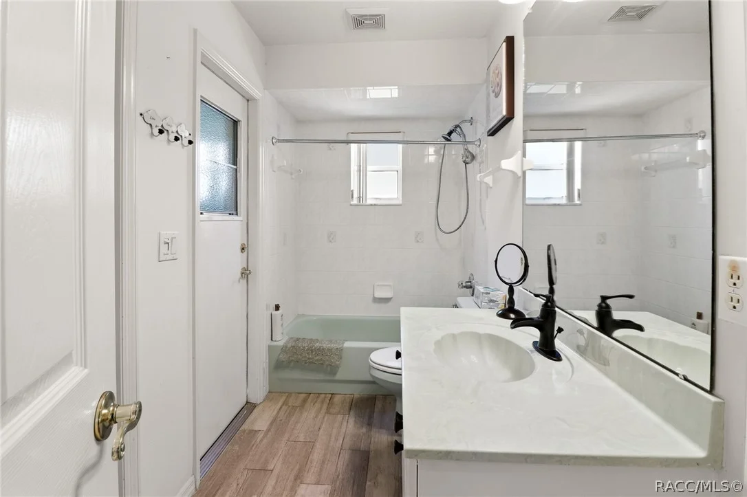 Photo of 3640 E Hidden Cove Trail