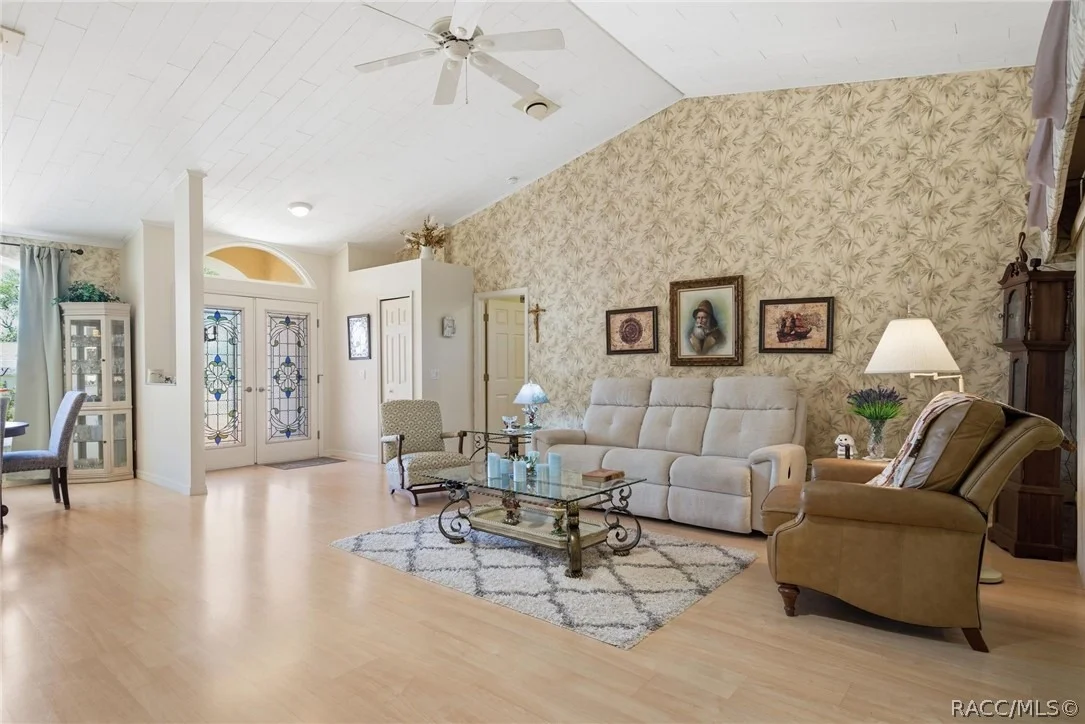 Photo of 25 N Aspen Point
