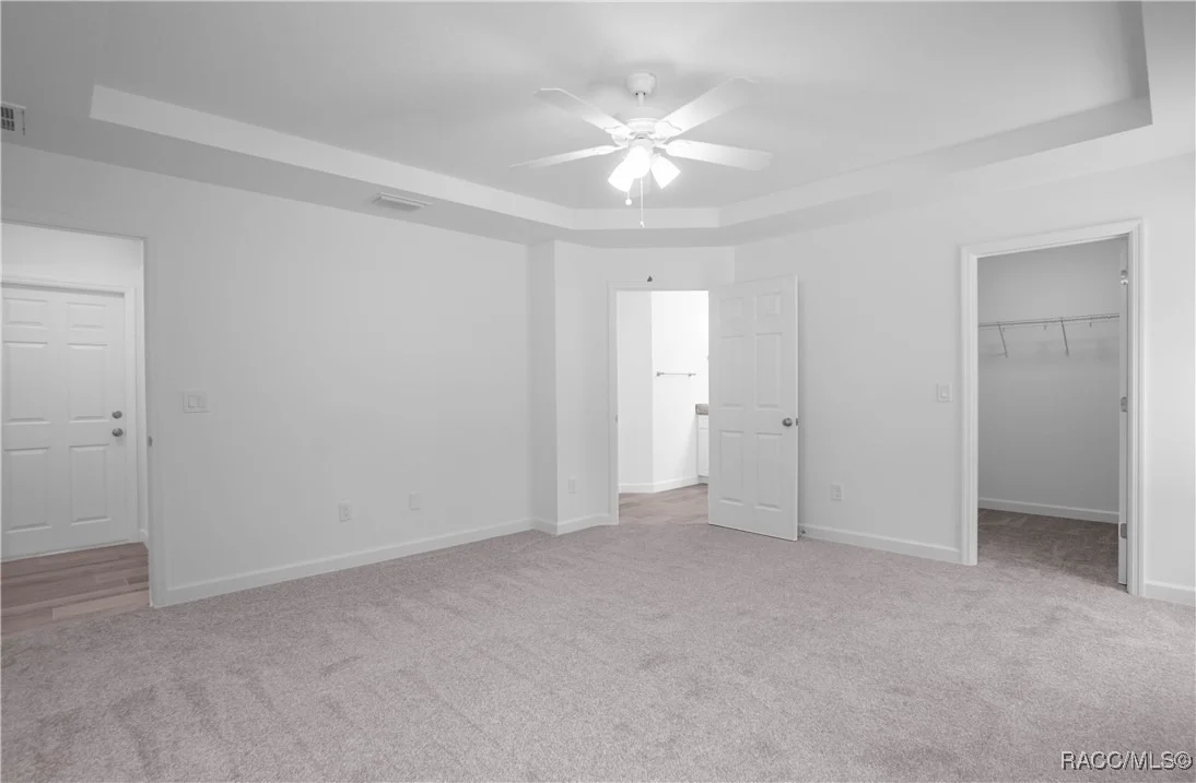 Photo of 530 N Highview Avenue