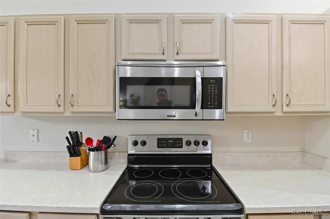 Photo of 6337 N Whispering Oak Loop