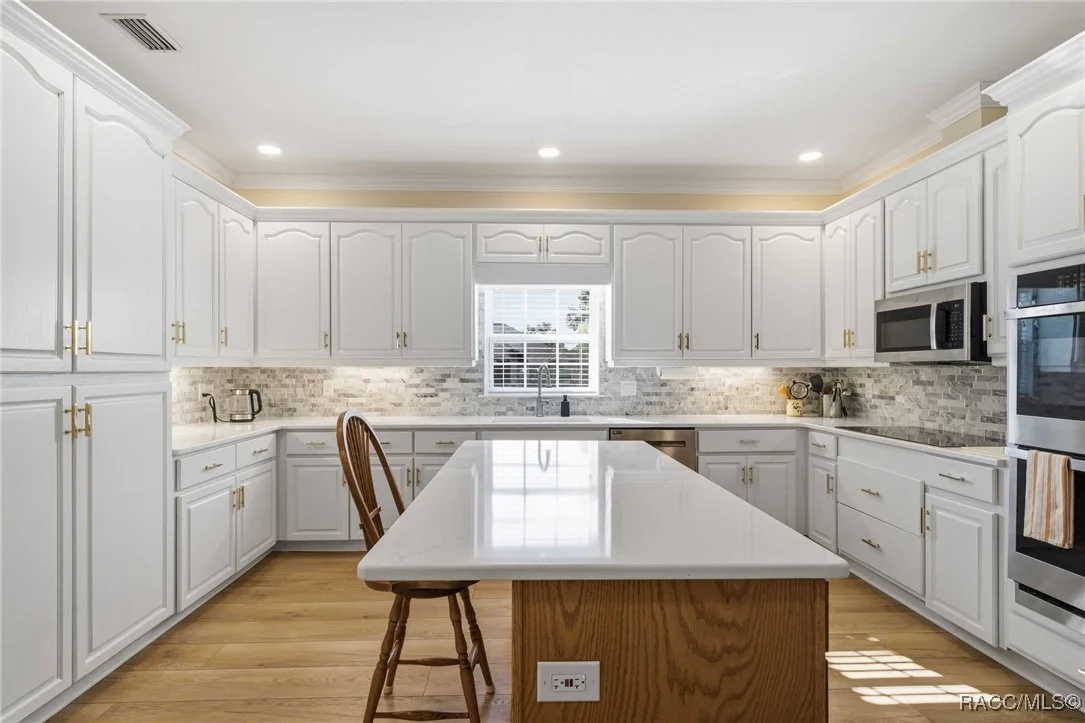 Photo of 1200 N Annapolis Avenue