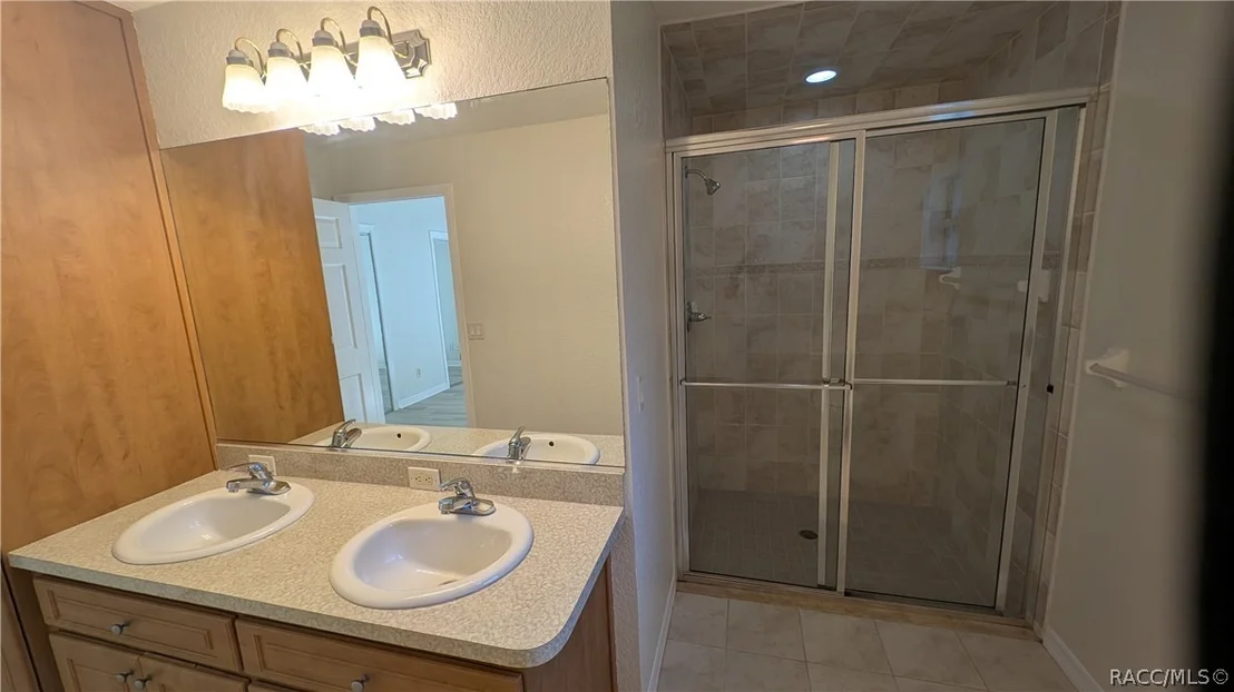 Photo of 4023 N Eagle Nest Point