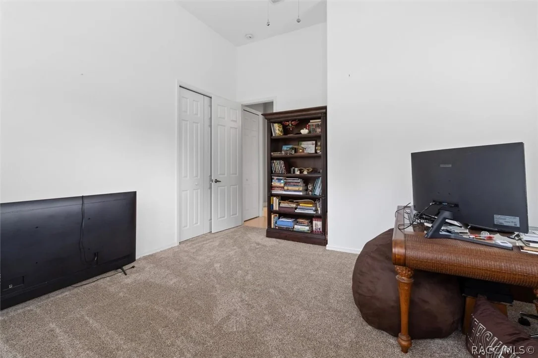 Photo of 2257 N Hickory Glen Point