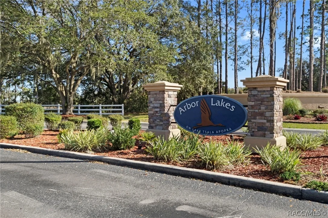 Photo of 3671 E Arbor Lakes Drive