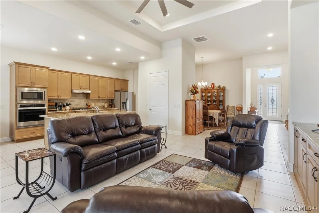 Photo of 1800 N Rose Hue Path