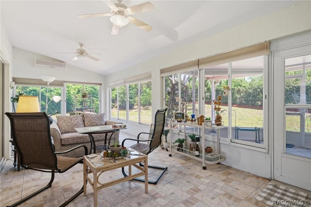 Photo of 25 N Aspen Point