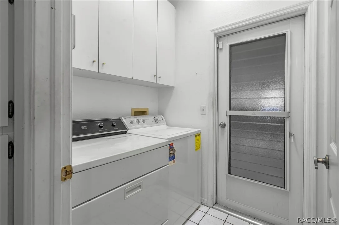 Photo of 1241 Persian Avenue