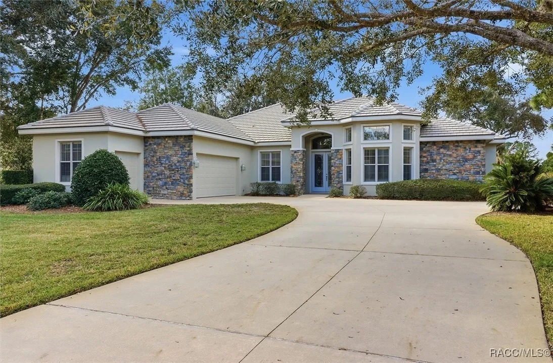 Photo of 3073 W Shadow Creek Loop