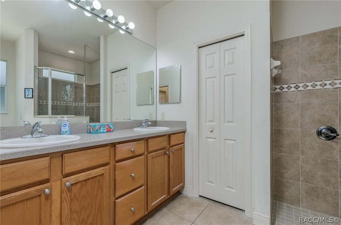Photo of 1557 W Caroline Path
