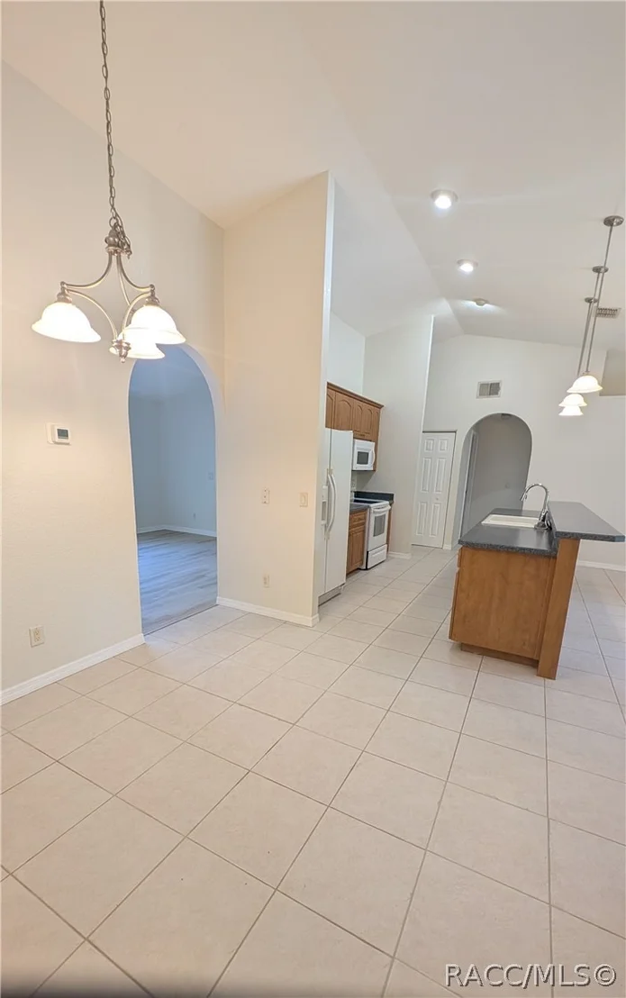 Photo of 4023 N Eagle Nest Point