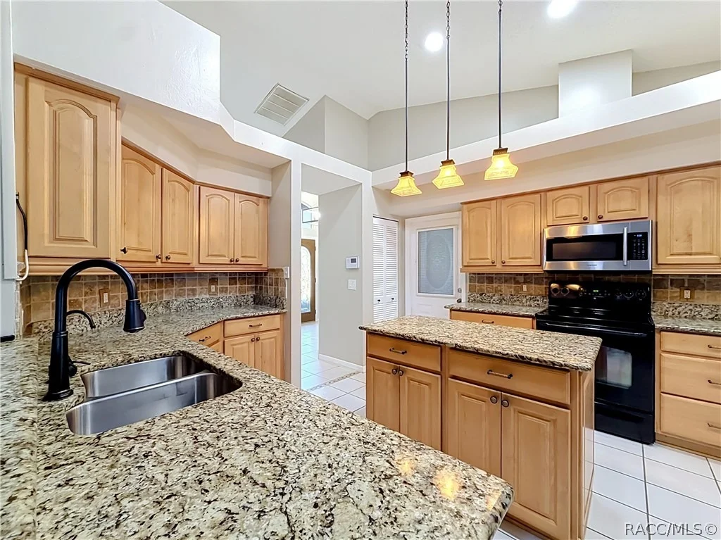 Photo of 335 N Turkey Pine Loop