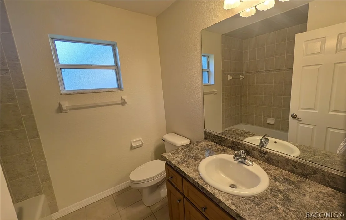 Photo of 4023 N Eagle Nest Point