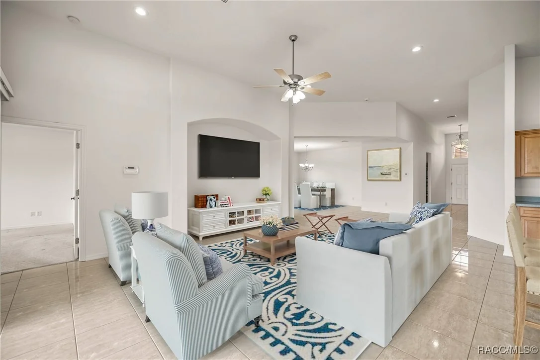 Photo of 1328 W Diamond Shore Loop