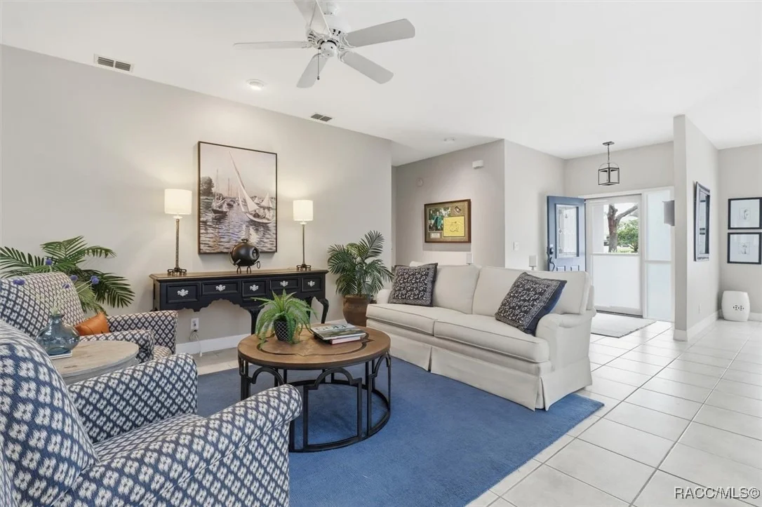 Photo of 3351 N Hidden Valley Point