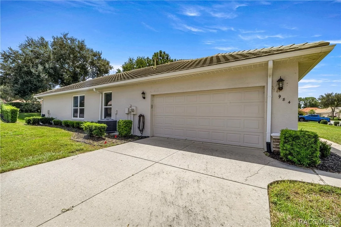 Photo of 984 W Skyview Crossing Drive