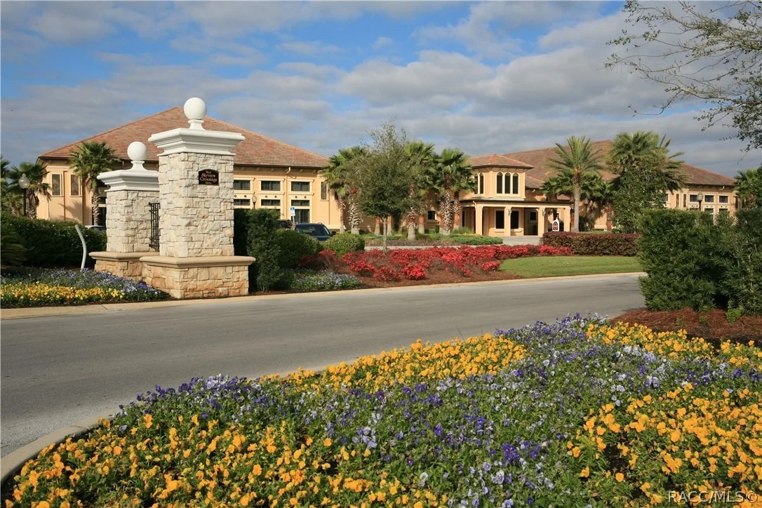 Photo of 114 W Mickey Mantle Path